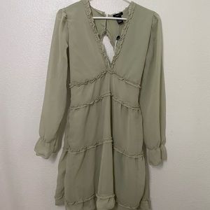 sage green dress NEW WITH TAGS💞